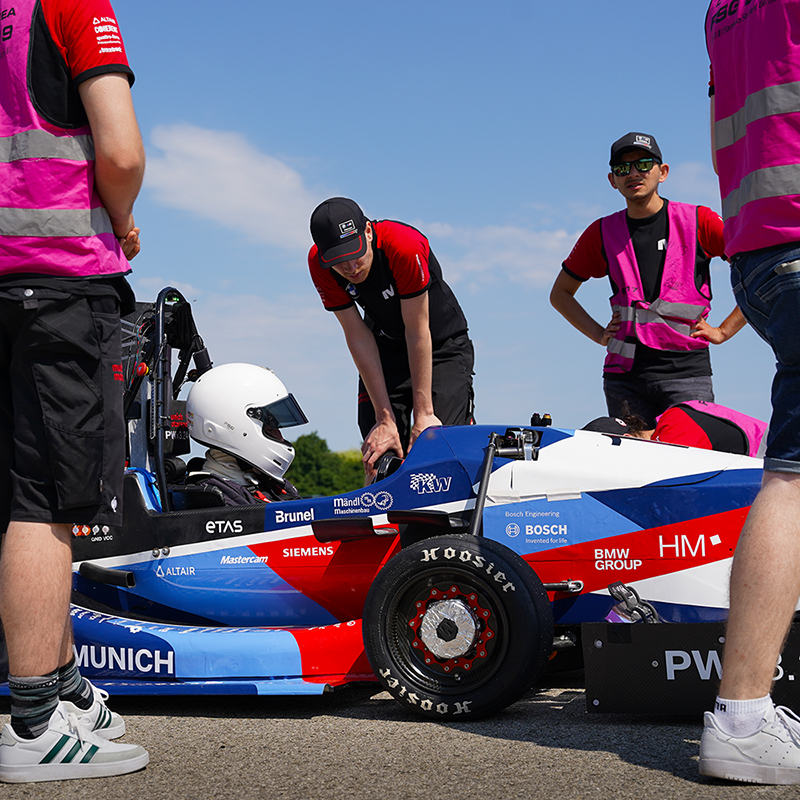 Formula Student Event auf einer BMW Group Teststrecke