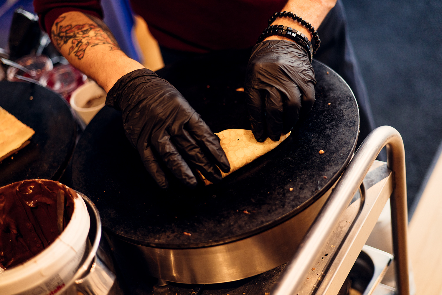 Crêpes being made