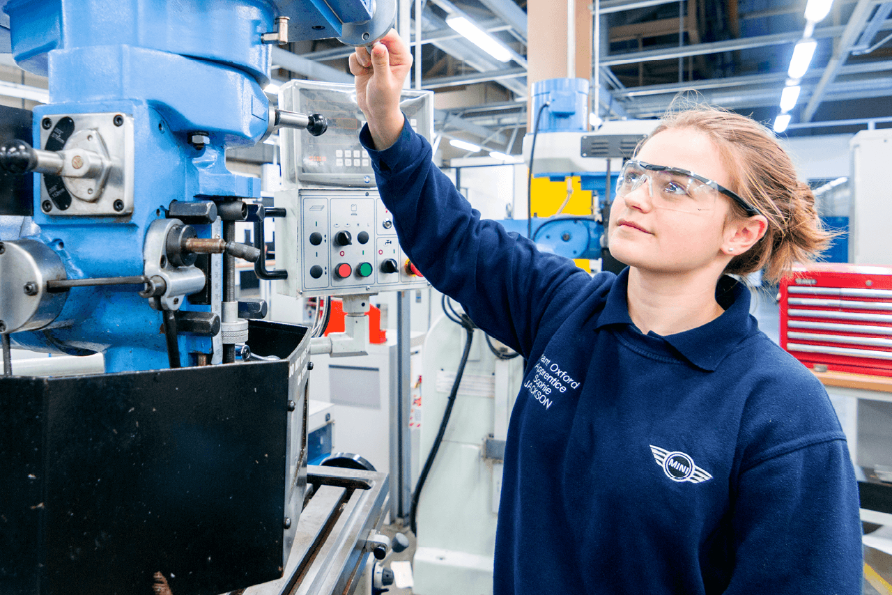 Sophie, an apprentice maintenance technician working at MINI Plant Oxford